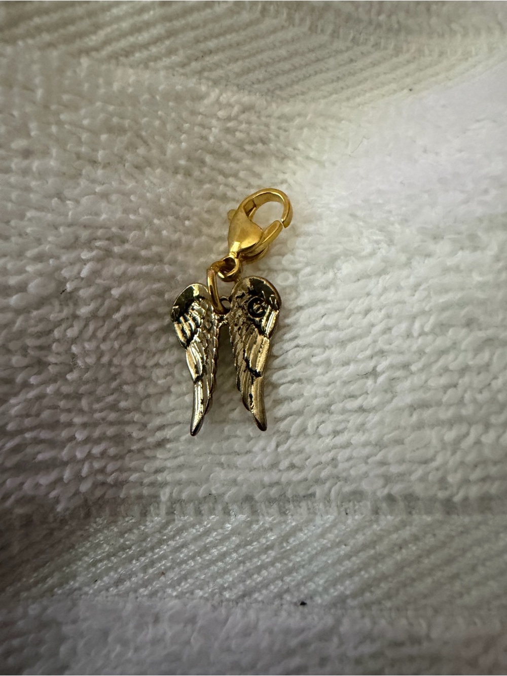 Origami Owl Gold Double Angel Wing Charm